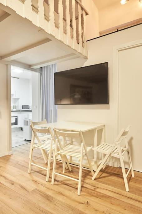 Apartamento Con Encanto En Sol - Madrid #A Экстерьер фото